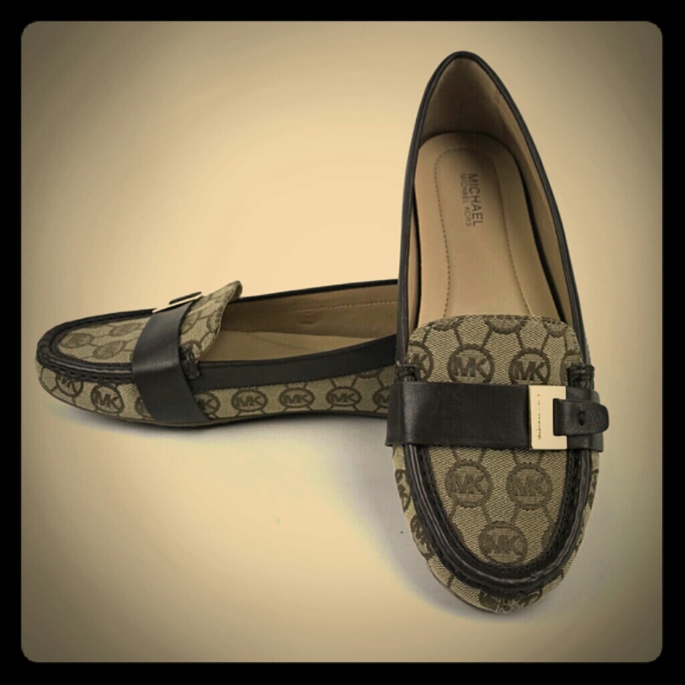 Michael Kors Flats/Loafers